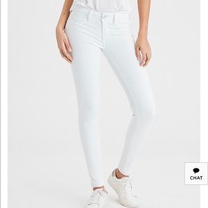 American Eagle White Next Level Jegging Size 4